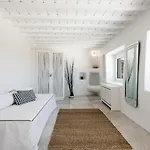 9 Islands Mykonos Hotel 2*